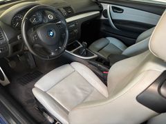 Fahrzeugabbildung BMW 118i Cabrio M Sportpaket