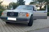 Mercedes-Benz E 260 - Mercedes-Benz E 260 aus 1992