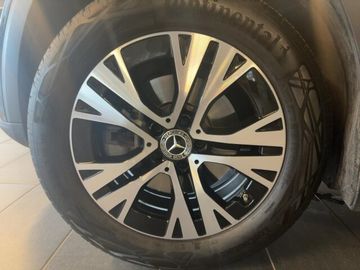 Mercedes GLB 200 - 11
