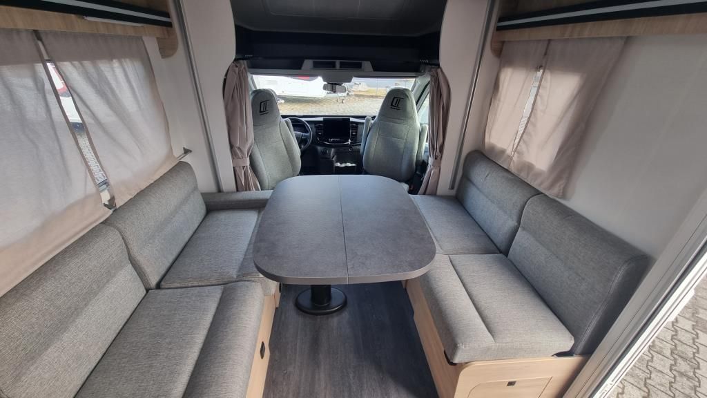 Autohaus Zimpel & Franke -  Challenger 260 neues Modell 8 Gang Automatik+Markise+Solar - Bild 5