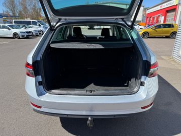 Skoda Superb Style 1.5 TSI DSG+AHK+LED+Navi+AppC