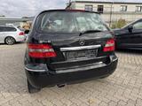 Mercedes-Benz B 180 Automatik, Reifen/TÜV neu - gebrauchte Mercedes-Benz B-Klasse aus dem Jahr 2009