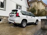 Toyota Land Cruiser 2.8 D-4D - J15 - Toyota Land Cruiser von privat