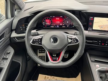 Volkswagen Golf VIII GTI 2,0l TSI 245 PS 6-Gang