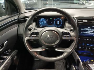 Hyundai TUCSON - 10