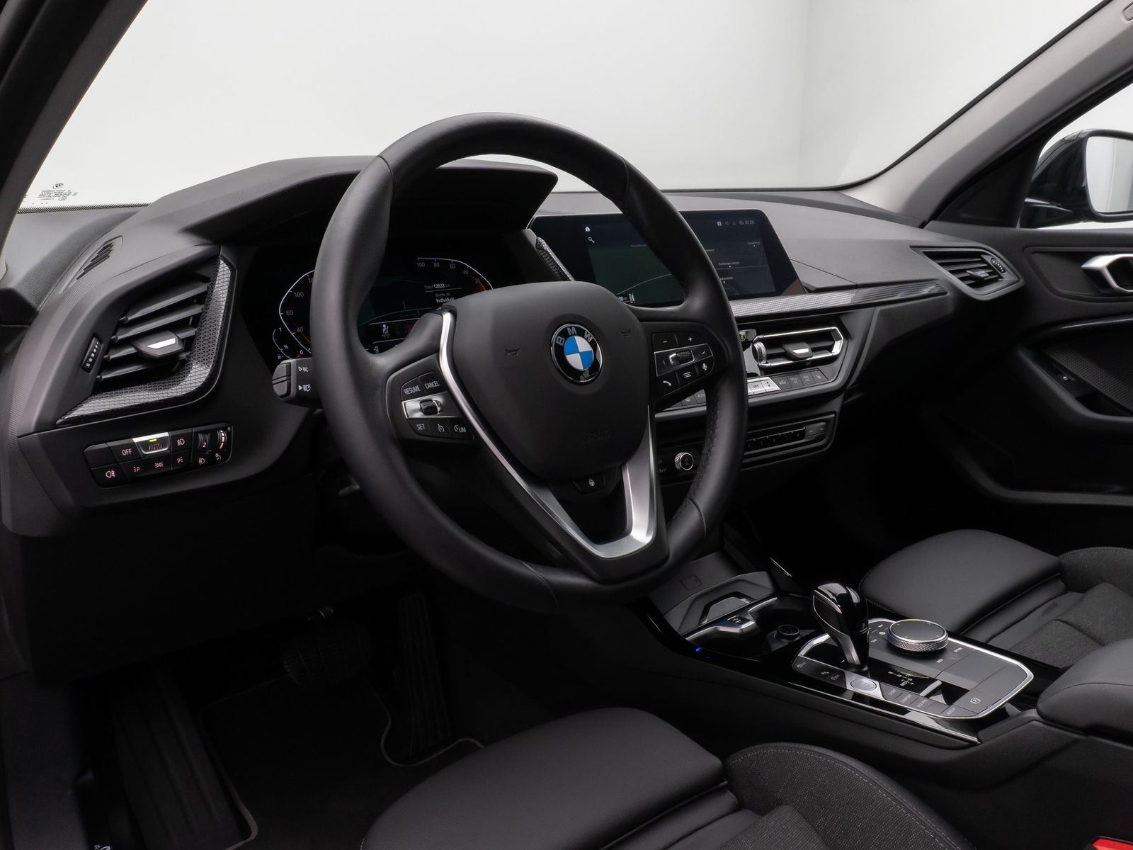 Fahrzeugabbildung BMW 118i SportLine DAB CockPitPr PDC Lenkrhz Komfort