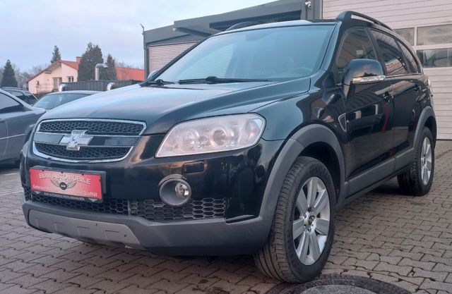 Chevrolet Captiva 3.2 LT 4WD 7 Sitze Xenon Schiebedach AHK