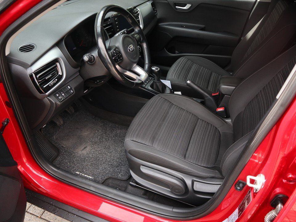 Fahrzeugabbildung Kia Stonic 1.4 Vision NAVI Klimaauto. RFK SHZ LHZ BL