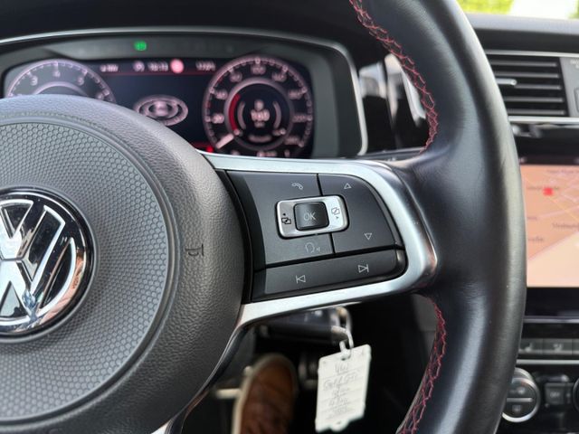 Golf GTI 7 VII 2.0 TSI Performance Navi AHK-klap