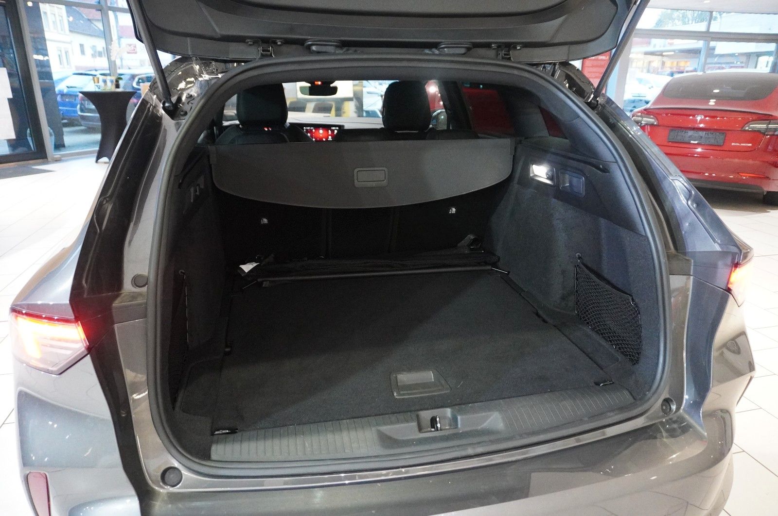 Fahrzeugabbildung Opel Astra L ST 1.2T GS LINE NAVI/LED/360°/VIRT./DAB+