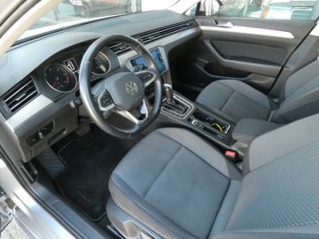 Volkswagen Passat Variant - 7