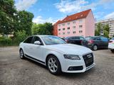 Audi A4 3.0 TDI quattro*Automatik*BiXenon*Navi*2.Hand - Audi A4 aus 2008: 3.2