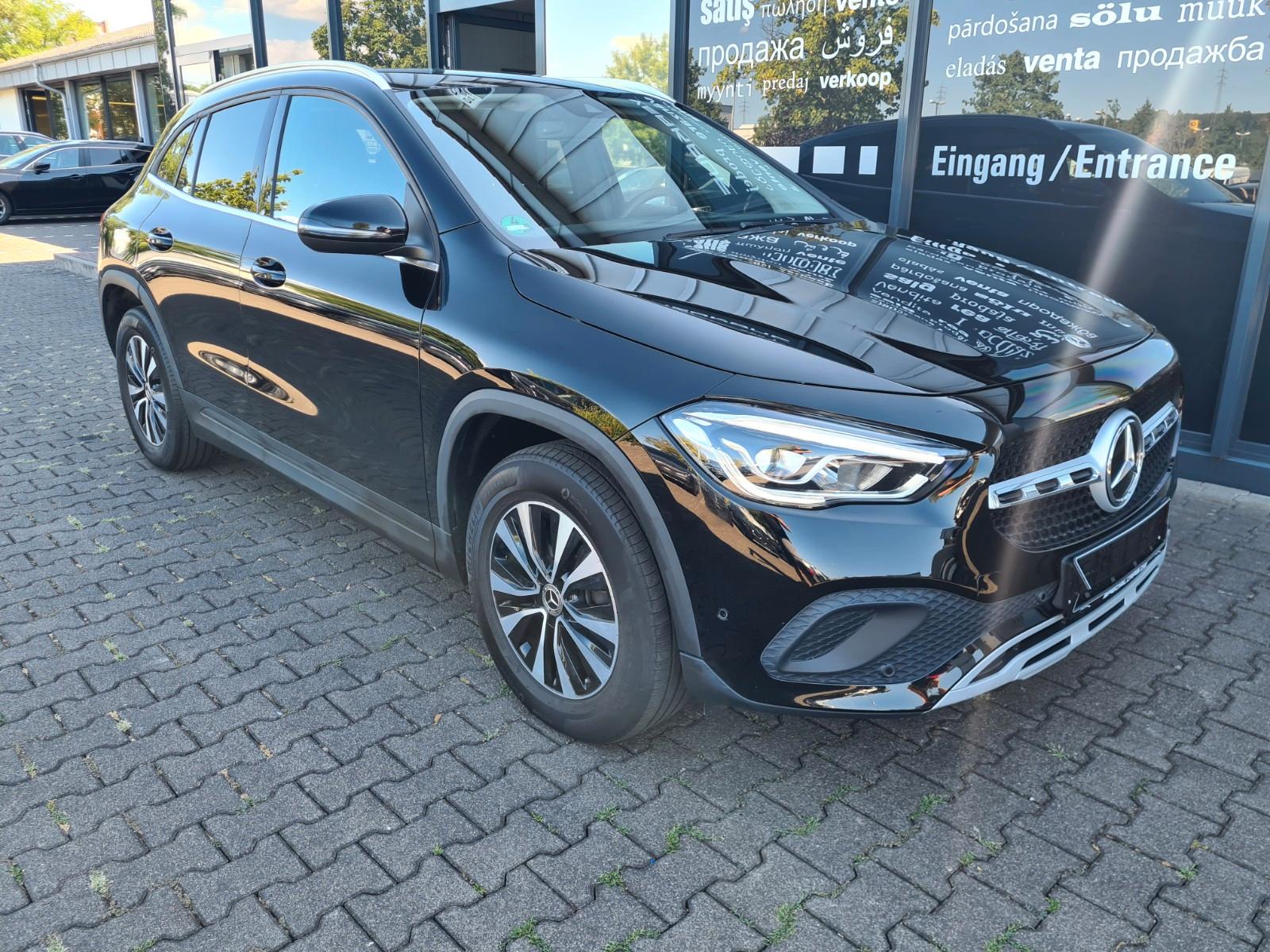 Mercedes-Benz GLA 200 d 4Matic – NAVI – LED – AHK – CAM –