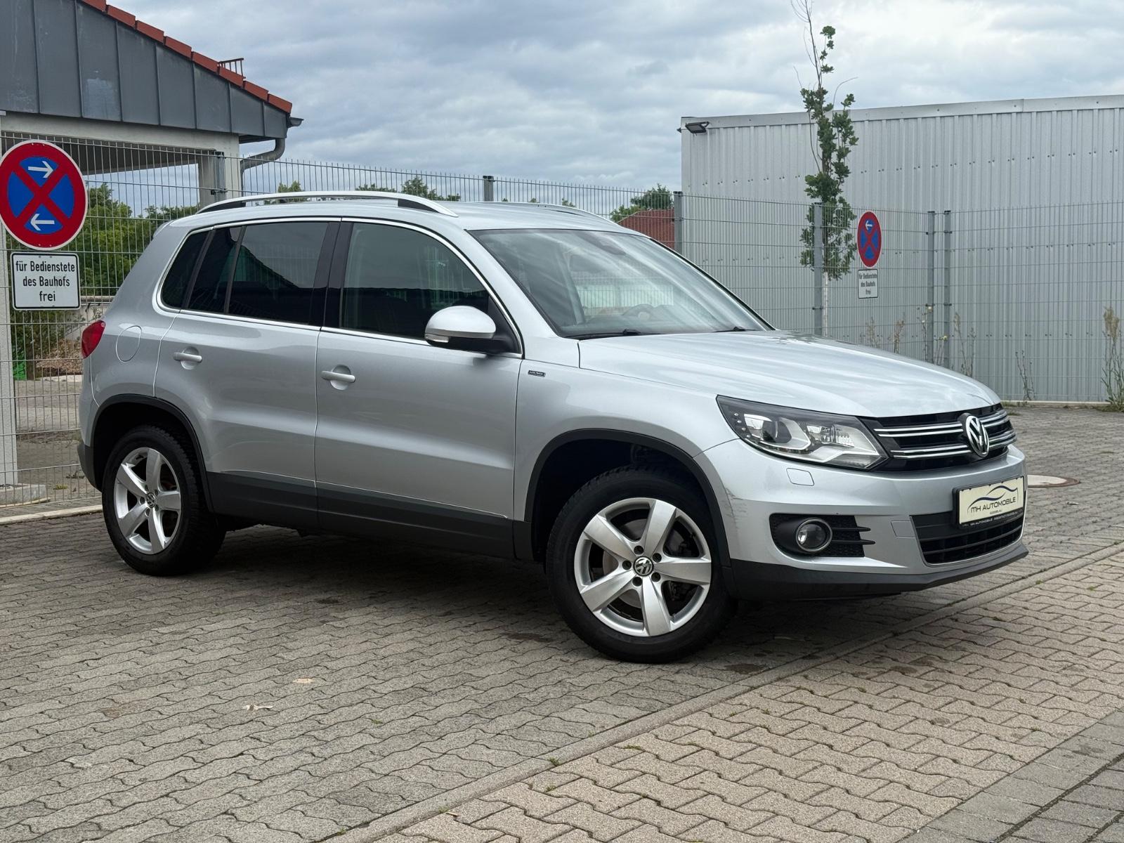 Volkswagen TIGUAN*LOUNGE*4MOTION*KLIMA*SHZ*NAVI*AHK*TÜV