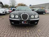 Jaguar S-Type V6 Executive - Jaguar S-Type mit Schiebedach