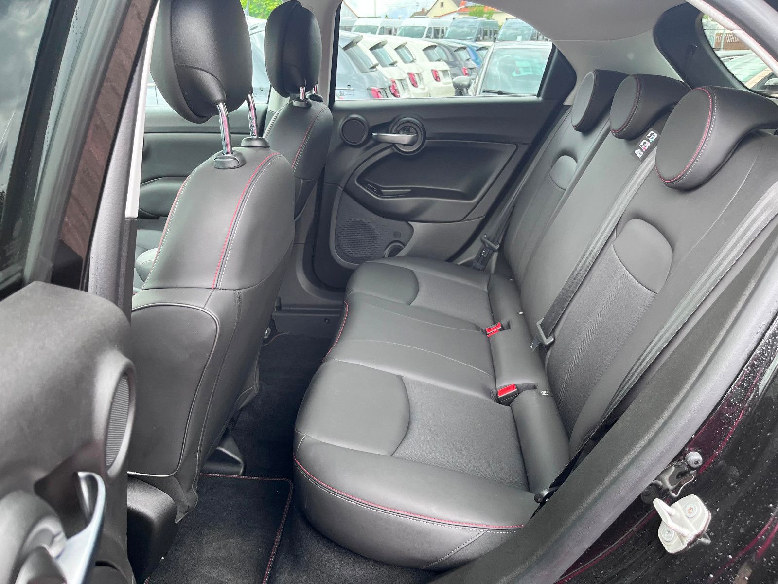 Fahrzeugabbildung Fiat 500X Dolcevita Basis
