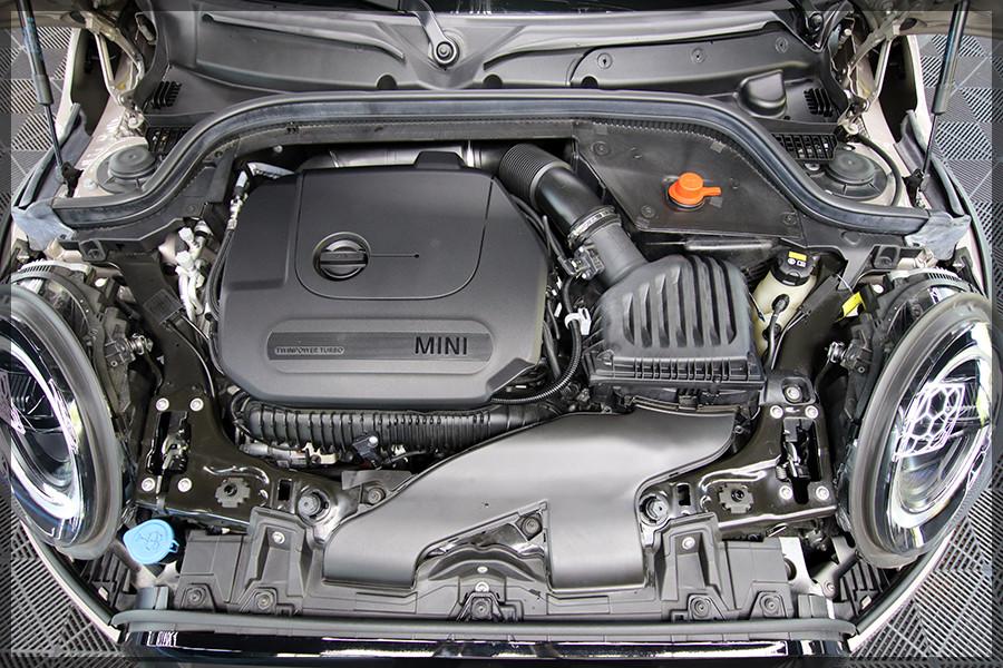 MINI COOPER S Mini Cooper S PANO / PDC / CAM