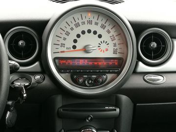 MINI Cooper 1.6*Klimaautom*PDC*SHZ*Alu*