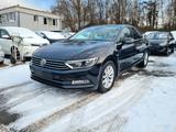 Volkswagen Passat Lim. 2,0TDI,BMT 1-Hd,Scheckheft gepfl AHK - Volkswagen Passat in Herne