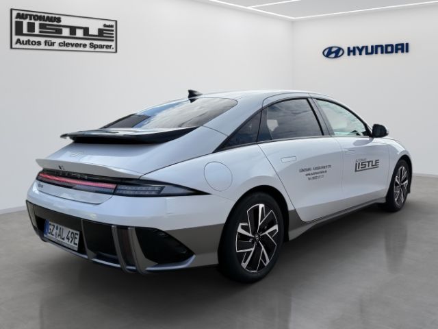 Fahrzeugabbildung Hyundai IONIQ 6 TECHNIQ-Paket Heckantrieb 77.4kWh HUD Na
