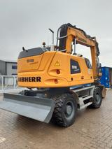 Liebherr A918 Compact - Offers