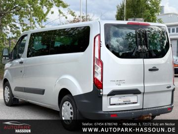 Ford Tourneo Custom - 12