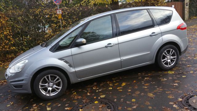 Ford S-Max 2,0 Trend TÜV neu 7 Sitze