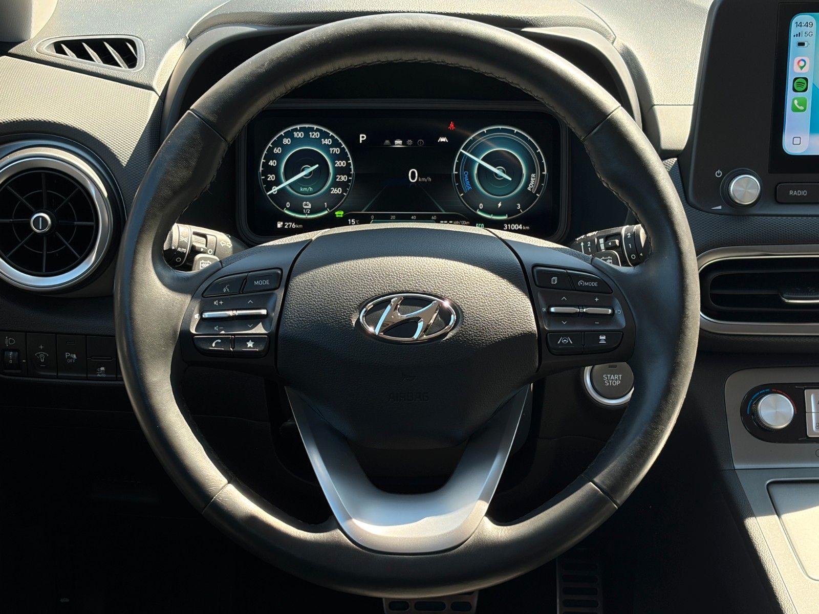Fahrzeugabbildung Hyundai KONA E Select SHZ LHZ ACC PDC LKA Navi CarPlay
