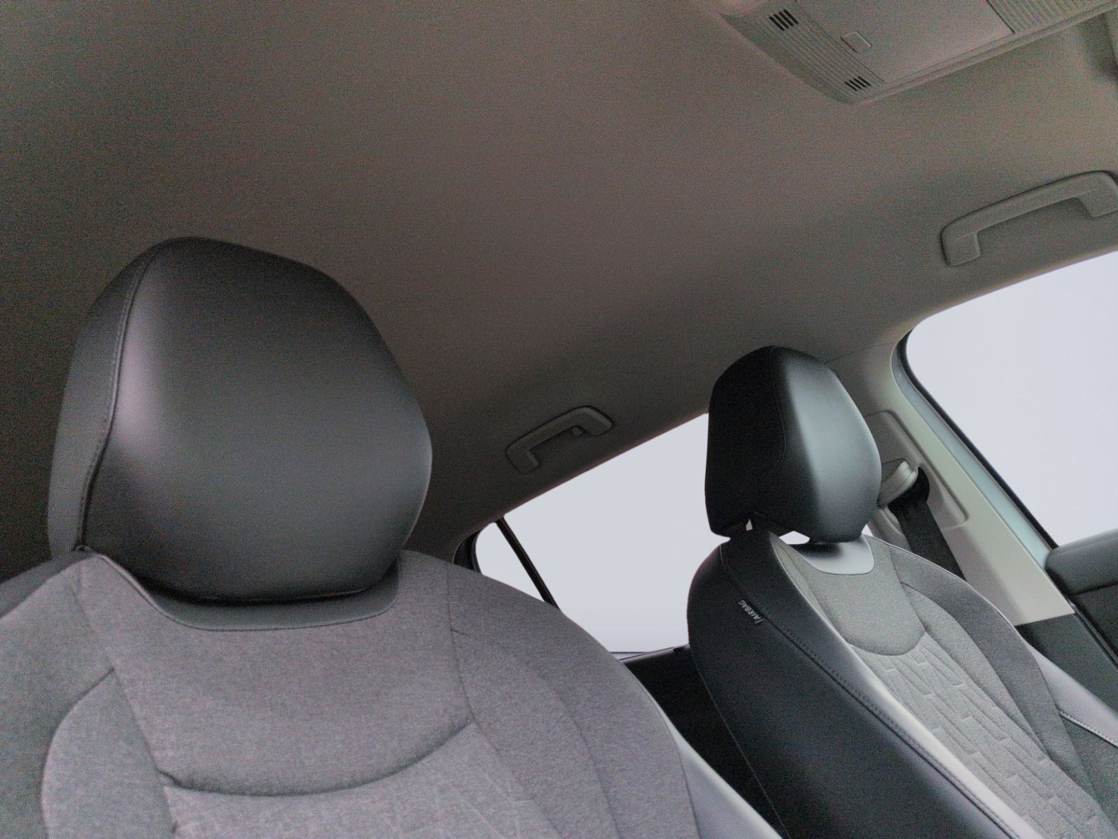 Tayron 2.0 TDI 4M DSG Life KAMERA+AHK+DCC+ACC