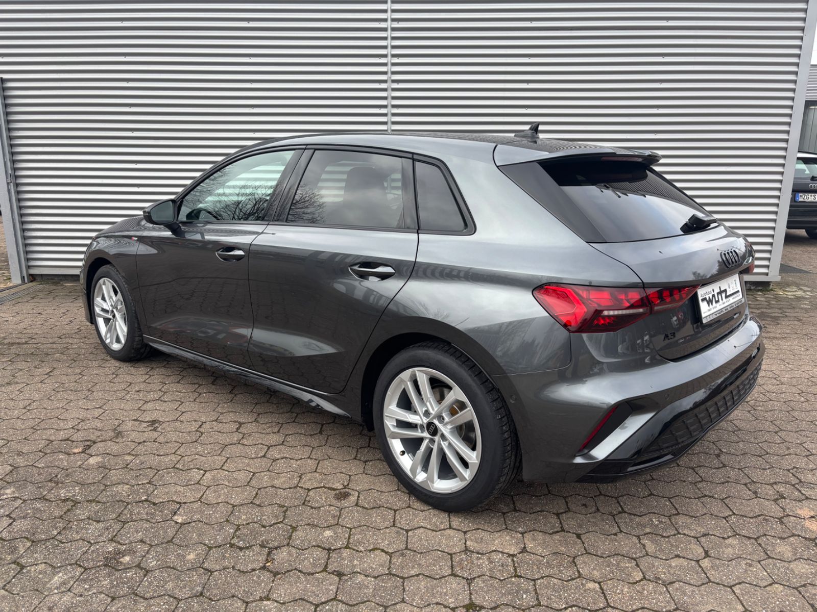 Fahrzeugabbildung Audi A3 Sportback 35TFSI S line ACC SHZ