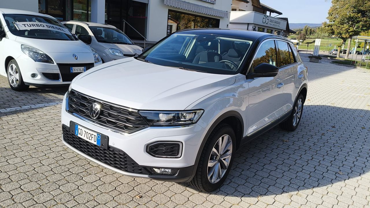 Volkswagen VOLKSWAGEN T-ROC 1.5 TSI 150CV MANUALE GANCIO TR