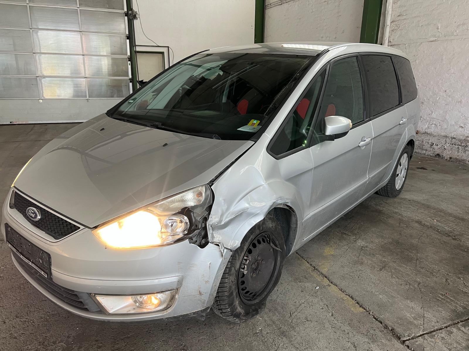 Ford Galaxy/7Sitzer/Tüv 03-2028