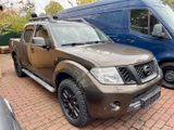 Nissan Navara 3.0 Pickup Double Cab LE V6 4X4