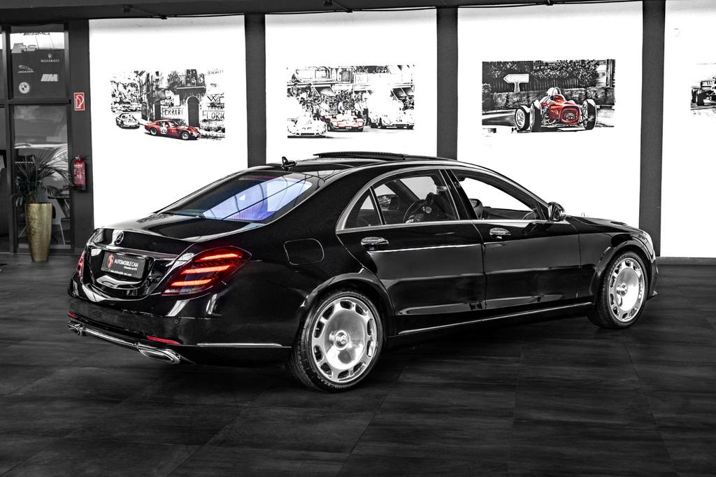 Mercedes-Benz S 560