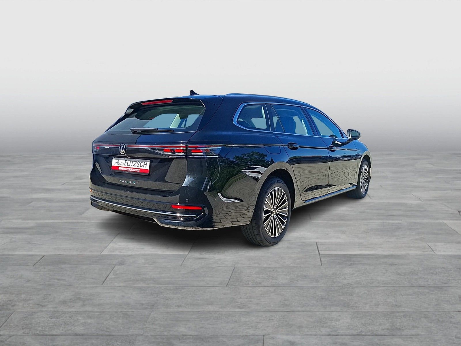 Fahrzeugabbildung Volkswagen Passat Variant TDI Elegance DSG Matrix AHK Navi