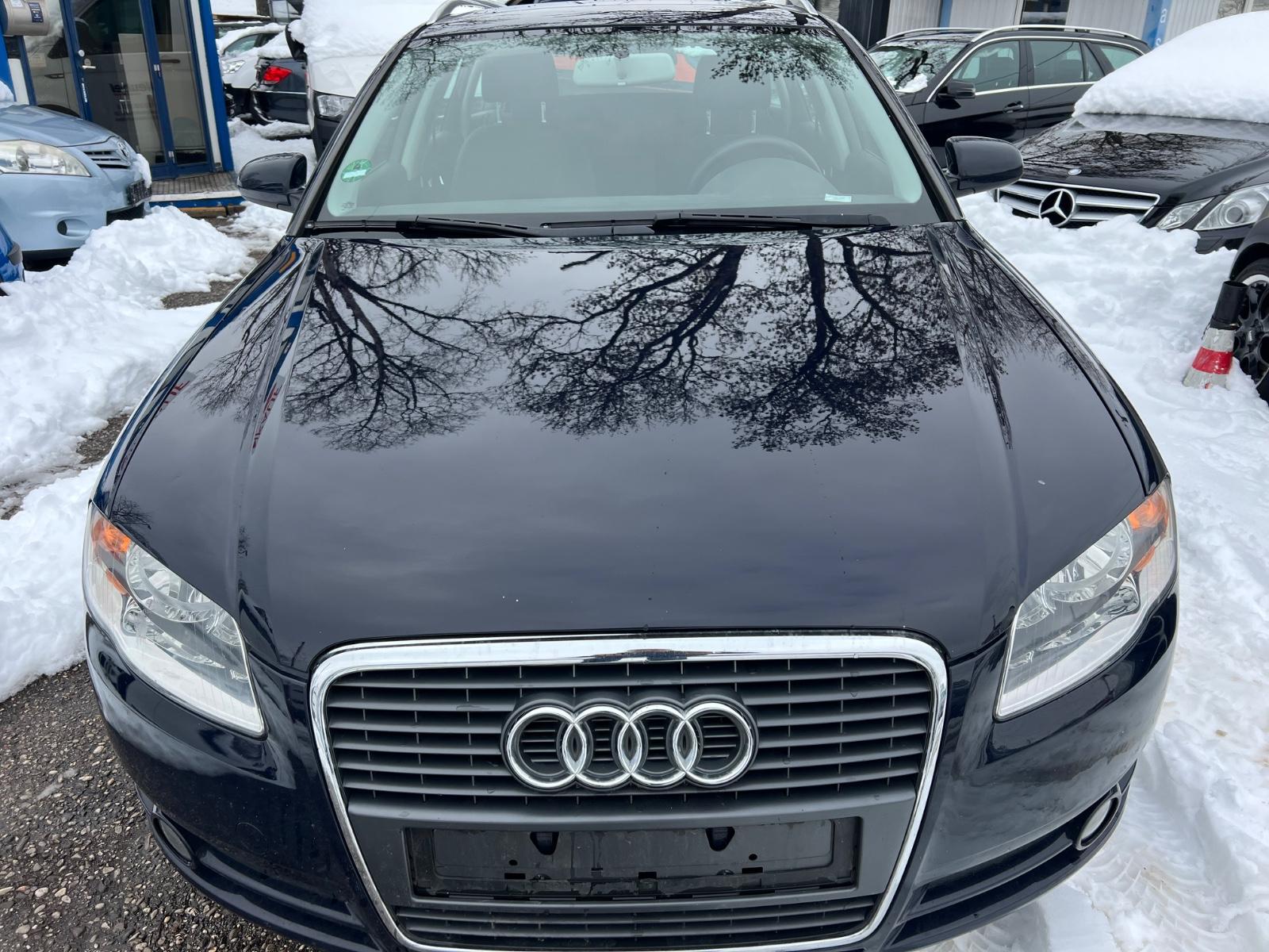 Audi A4 Avant 2.0 Heckschaden