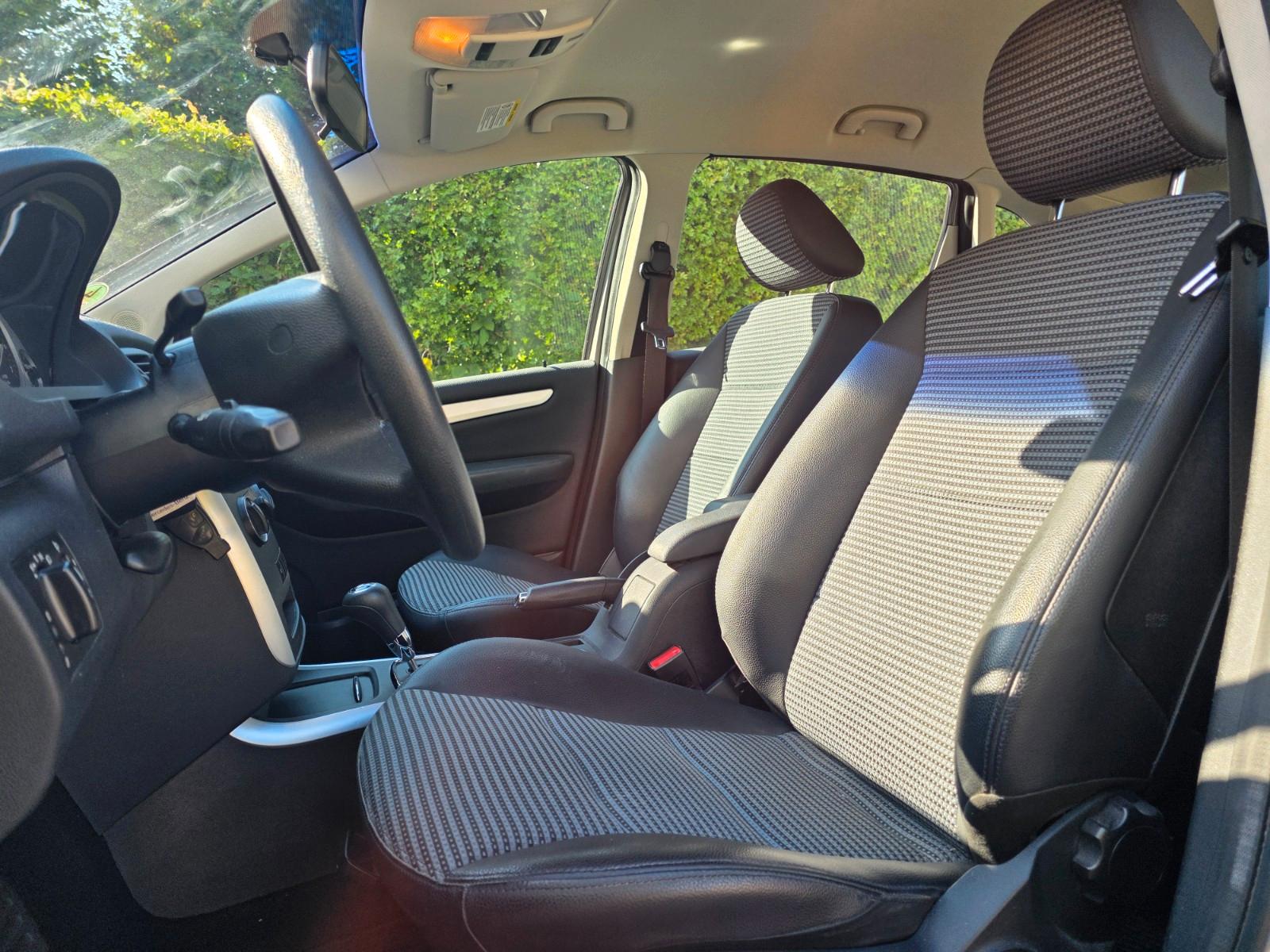 Mercedes-Benz B170 2006 — photo 12