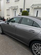 Mercedes-Benz CLA 250 e / HUD / Progressive / 1. Hand  - mit Hybrid-Antrieb: Coupe, Grau