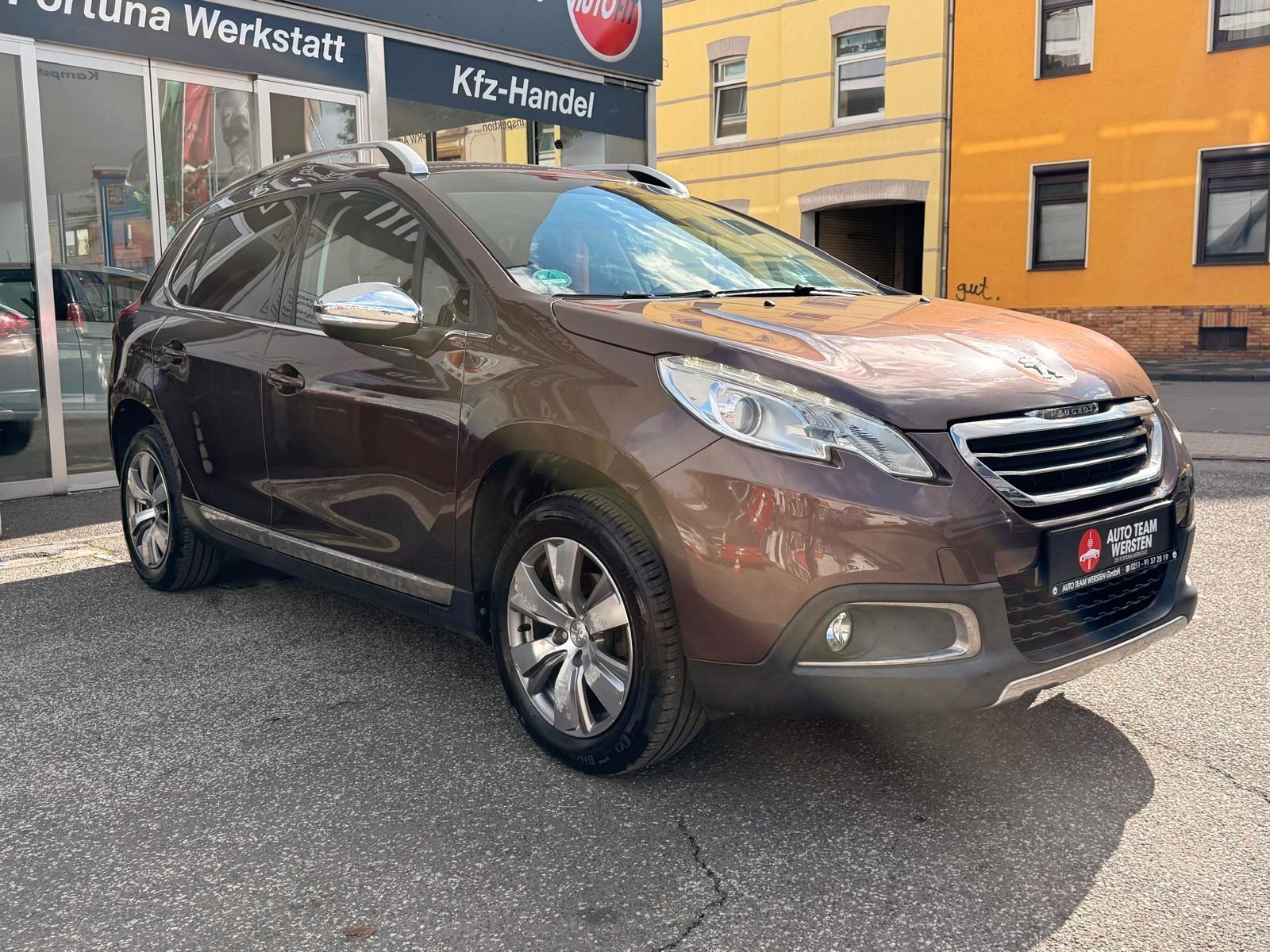 Peugeot 2008 *1.2 Benzin* *Gut gepflegt*