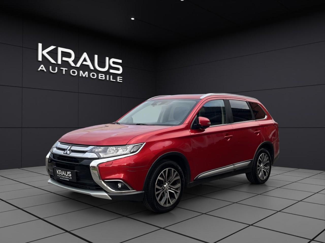 Mitsubishi Outlander 2.2 Top 4WD AUTOM 7SITZ NAVI XENON AHK