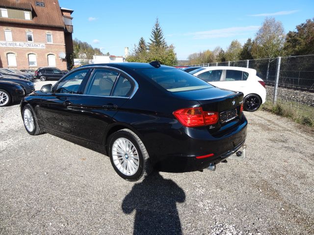 Fahrzeugabbildung BMW 320d Luxury-Line/HUD/GSD/Leder/Xenon/AHK/Navi/