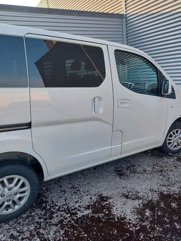 Image of Nissan Evalia