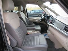 VW T7 Multivan 2.0 TDI Life DSG Navi Sthzg ACC Ahk VW T7 Multivan 2.0 TDI Life DSG Navi Sthzg ACC Ahk