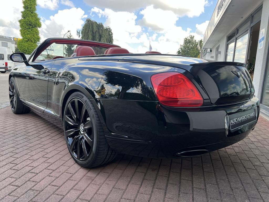 Bentley Continental GTC