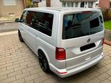 Volkswagen T6 Multivan Multivan Highline 2,0 l 146 kW TDI E - Volkswagen T6 Multivan in Köln