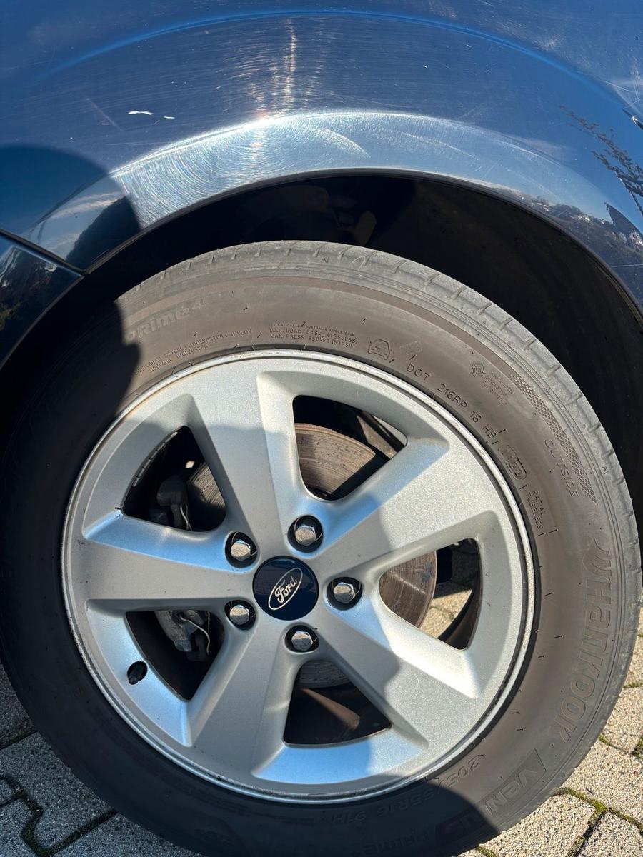 Ford Focus 2005 — photo 6