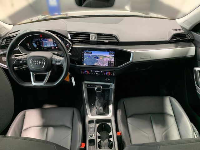Q3 Sportback 35 TFSI S LINE LED+AHK+NAV+PANO+VCP