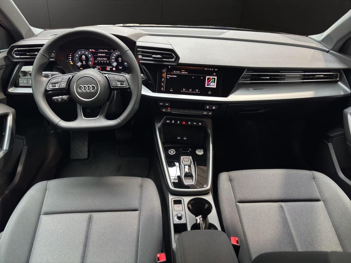 A3 35 TFSI S line S-Tronic LED KLIMAAUTO RFK