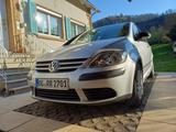 Volkswagen sparamer Golf Plus 1.6 Tour  - Volkswagen Golf Plus Tour mit Benzin-Antrieb