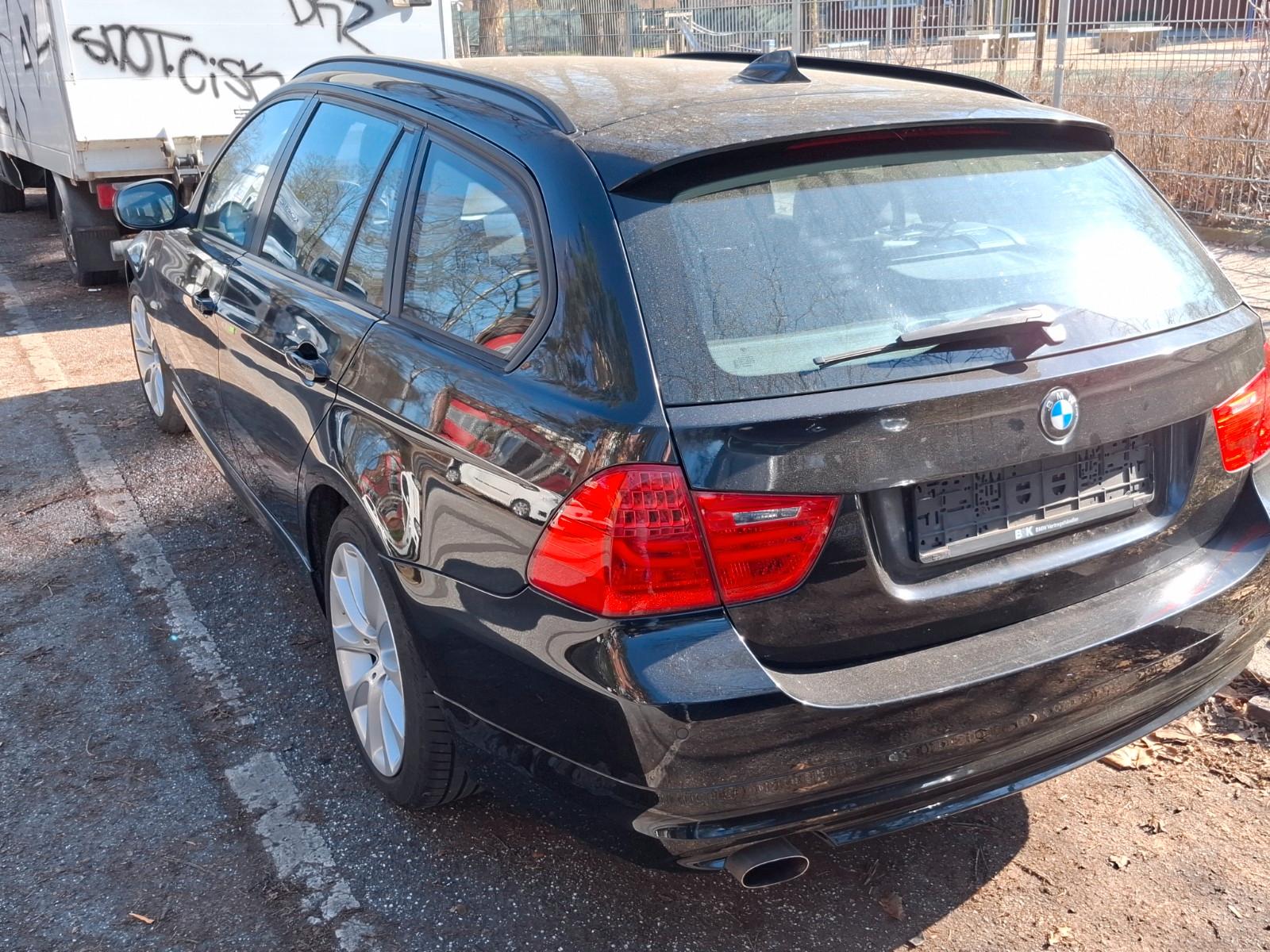 BMW 316 2011 — photo 7